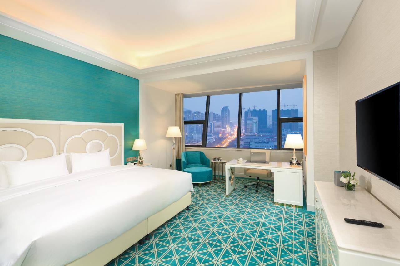 Howard Johnson Plaza Ningbo Bagian luar foto