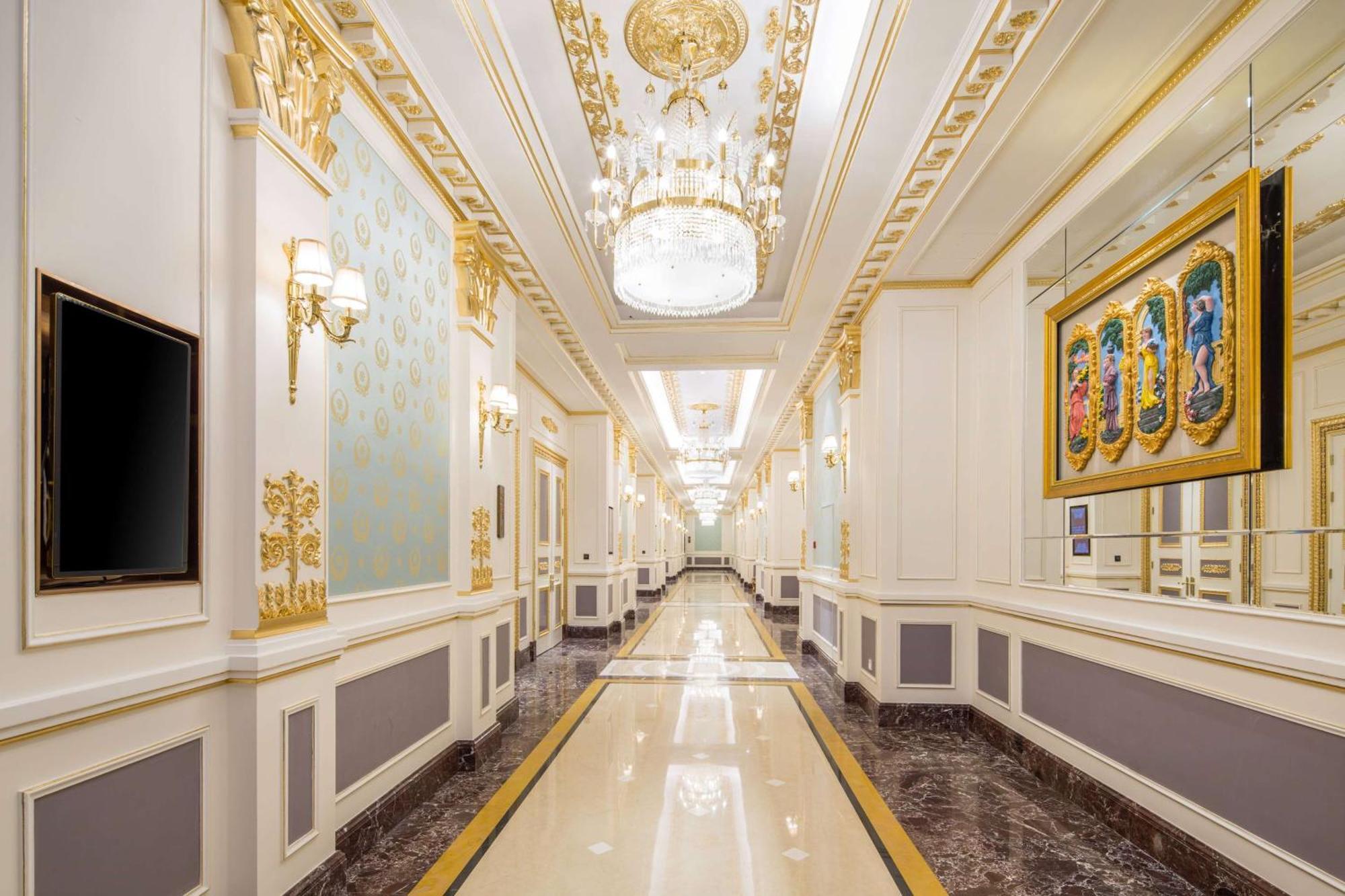 Howard Johnson Plaza Ningbo Bagian luar foto